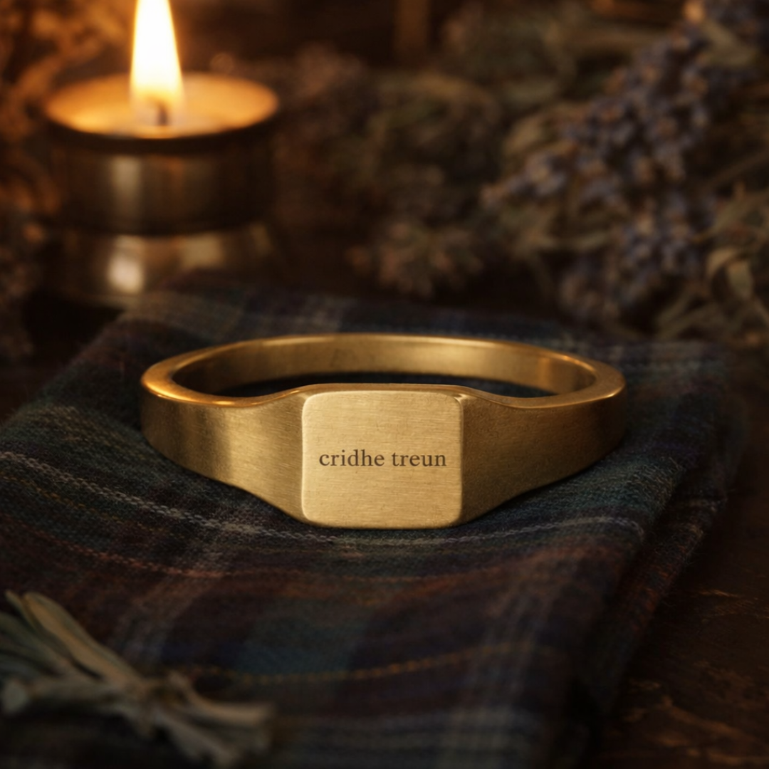 Personalized Signet Ring | Custom Engraved Outlander Inspired Jewelry | Scottish Gift