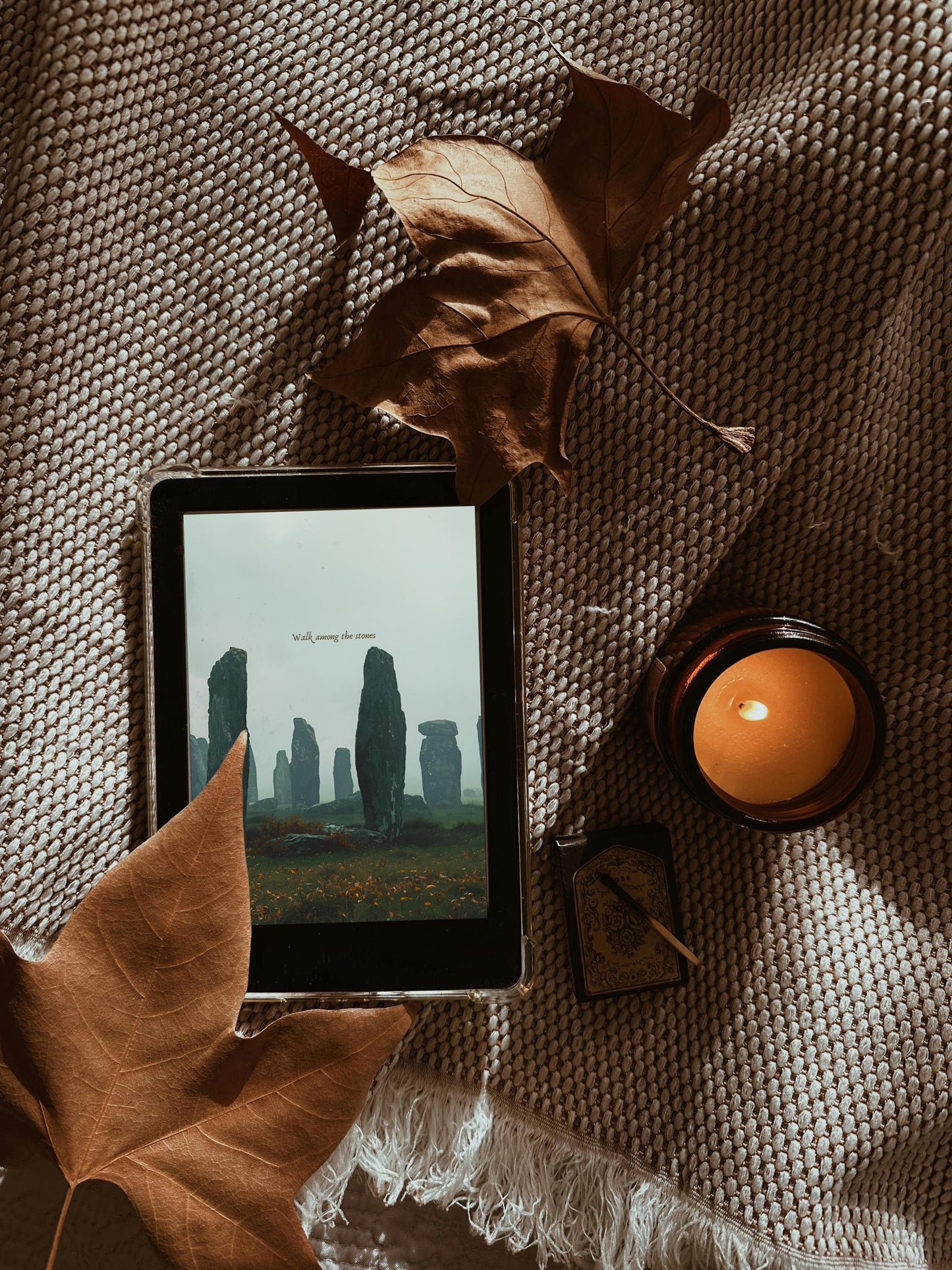Outlander Inspired Kindle Lockscreen Bundle: 5 Scottish Highlands Wallpapers (Digital Download)